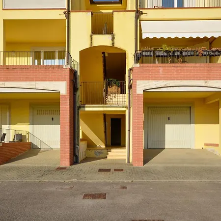 1 Bedroom Stunning In Апартаменты *